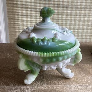 Vintage Westmoreland rare green and white Candy Dish with lid